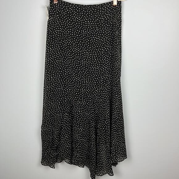 CAbi #4024 Sinatra handkerchief hem Skirt new with tags - Picture 9 of 12